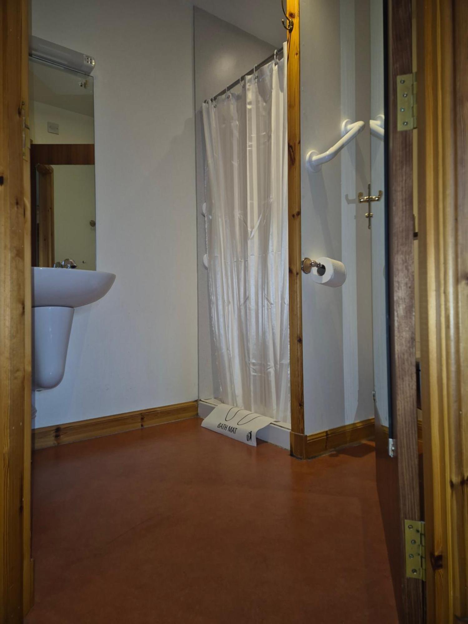 Doune Braes Hotel Breasclete Extérieur photo