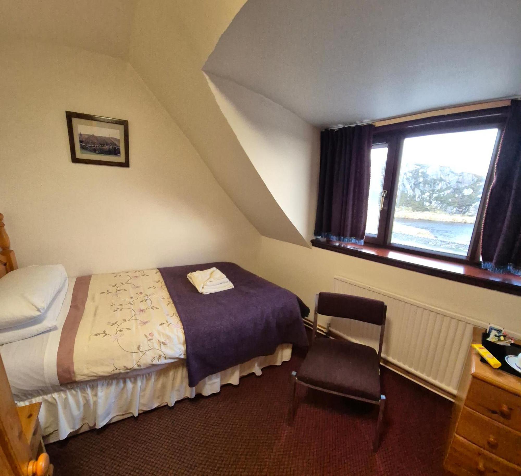 Doune Braes Hotel Breasclete Extérieur photo